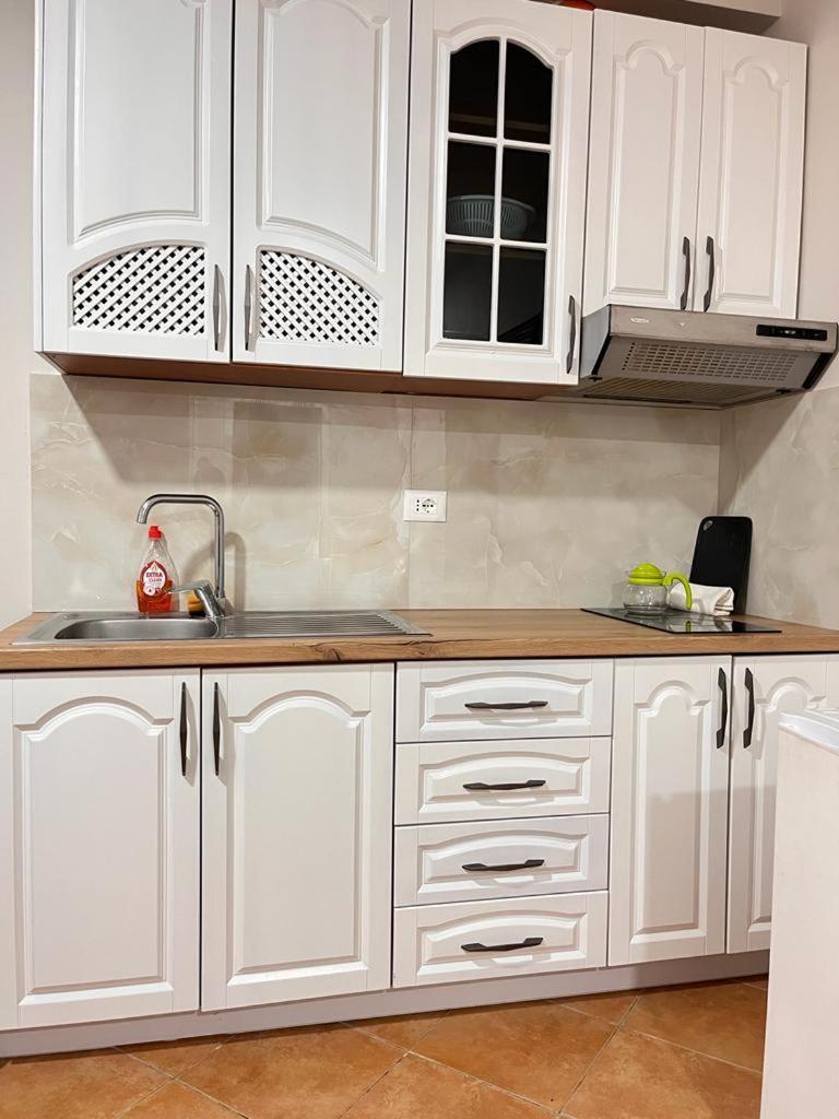 דורס Belix Hotel Apartments, Near The Beach מראה חיצוני תמונה