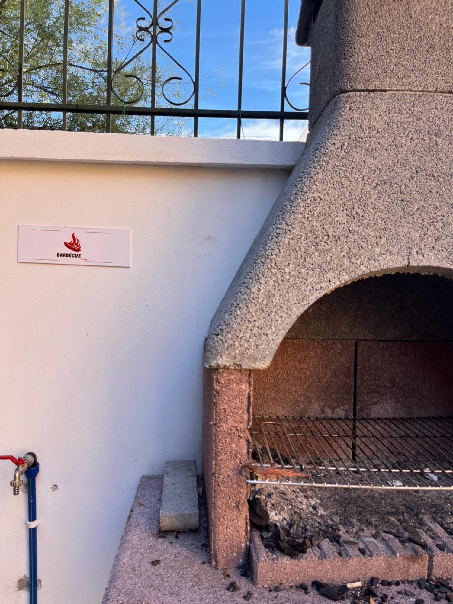 דורס Belix Hotel Apartments, Near The Beach מראה חיצוני תמונה